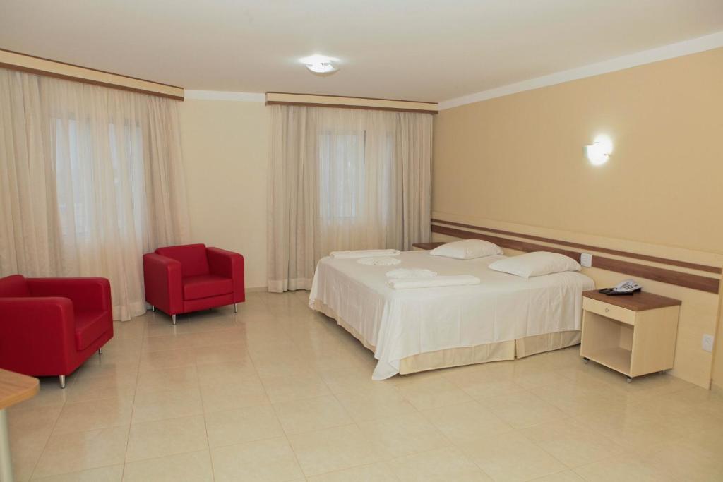 San Marino Palace Hotel Гуарапуава Стая снимка